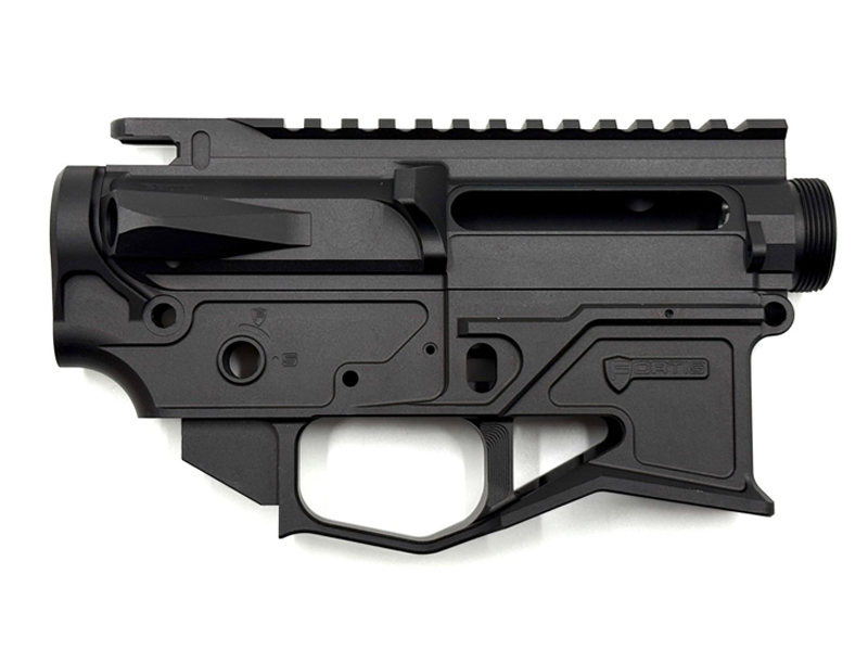 IRONuMWSp FORTIS V[o[Lbgv